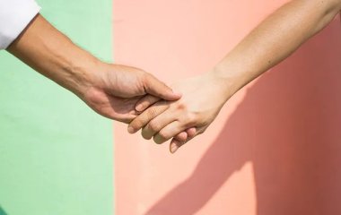 Из друга в партнера: 9 признаков, что он хочет изменить ваши отношения