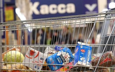 Дієтолог розповіла, як безпечно економити на продуктах