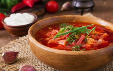 Як прибрати кислоту з борщу: не лише цукром