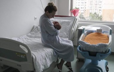 Лікар-педіатр перерахувала плюси грудного вигодовування для жінок