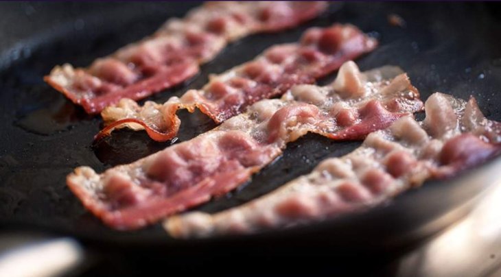 Врач перечислила особо вредные для печени продукты