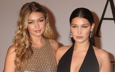 Сестры Хадид, Деми Мур и Дита фон Тиз на выставке Harper's Bazaar 