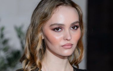 Лили-Роуз Депп на шопинге в Париже
