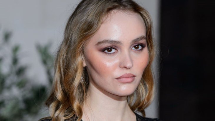 Лили-Роуз Депп на шопинге в Париже