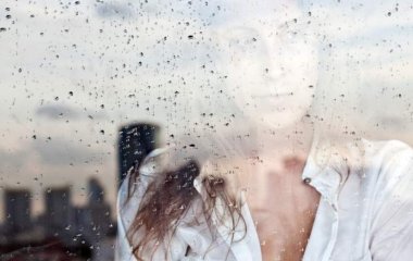 Психолог назвала способи впоратися із почуттям самотності
