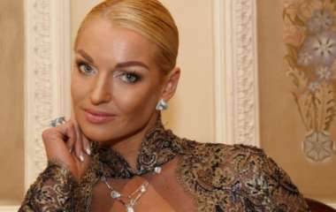 Анастасия Волочкова занялась благотворительностью