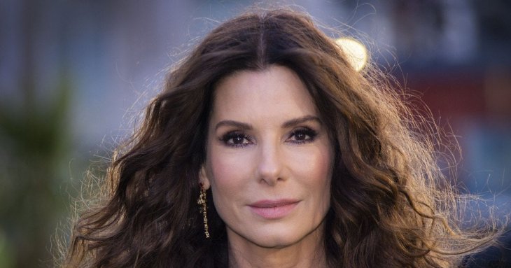 Сандра Буллок яскраво дебютувала в Instagram і довела до сміху витівкою з блендером