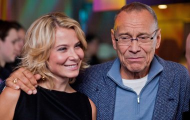 Юлия Высоцкая опубликовала эффектное фото с мужем