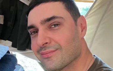 Не узнать: Виталий Козловский изменил внешность ради службы в армии