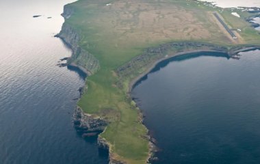 Арктичний острів із населенням у 20 осіб: мрія для усамітнення