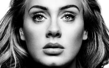 Adele выступила за права женщин