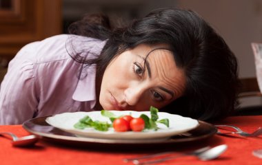 Как избавиться от изжоги: действенные народные методы