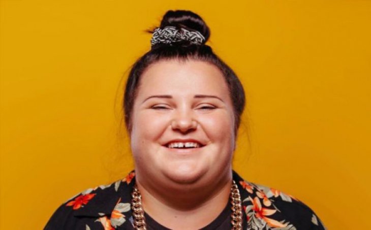 Alyоna Alyona призналась, кто ее парень на самом деле, и как они познакомились