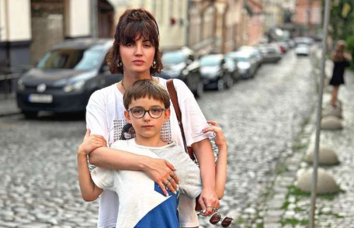 Оля Цибульская пожаловалась на проблемы со здоровьем у 8-летнего сына
