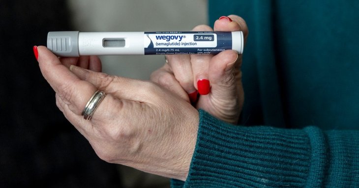 Після уколів для схуднення почорнів язик — жінці довелося видаляти один з органів