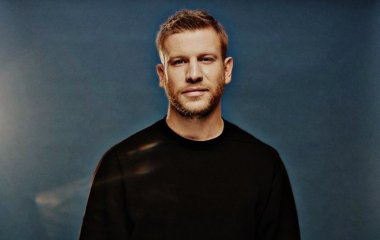 Иван Дорн поддержал Maruv зажигательным танцем