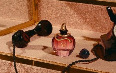 Эмили Ратаковски представила новый аромат Paco Rabanne Pure
