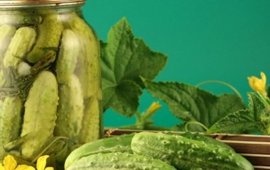 Як приготувати смачний маринад, розсіл для огірків — скільки солі, цукру, оцту треба додати