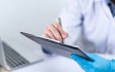 Онколог розповів про генетичну схильність до раку