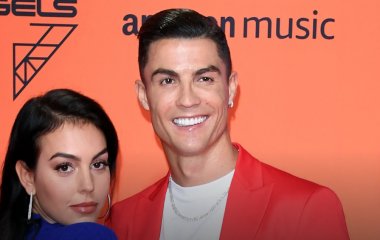 Больше не тайна: Криштиану Роналду с невестой узнали пол будущих детей