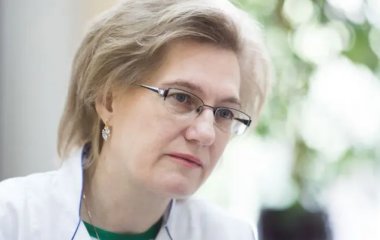 Відомий інфекціоніст назвала найбезпечнішу вакцину від коронавірусу в Україні