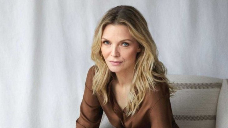 Ни грамма косметики: 65-летнюю Мишель Пфайффер не узнать без макияжа