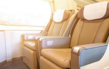 Як безкоштовно потрапити до першого класу в літаку: поради експертів
