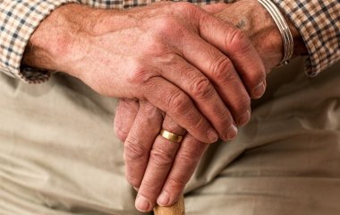 Пальці рук можуть вказати на наявність раку легень