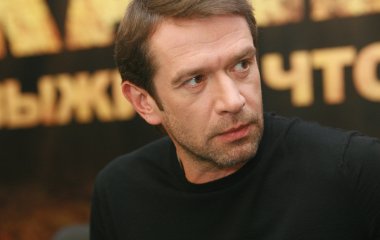 Владимир Машков умилил снимком с внучками