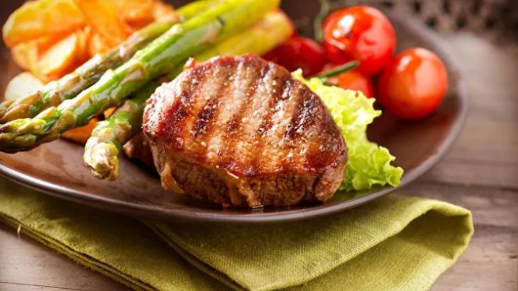 Названі продукти для схуднення, які потрібно їсти на обід та вечерю