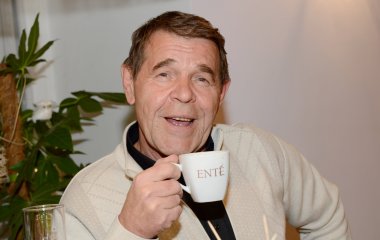 У родни Алексея Булдакова нет денег на установку памятника артисту