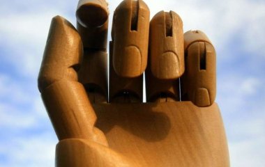 Медики рассказали, о каких проблемах со здоровьем говорит ломота в теле
