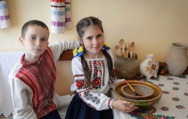 Іменини серпня 2026 року: як назвати дитину народжену в останній місяць літа (старий і новий календарі)