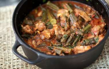 Баранина, тушенная с машем в ароматном бульоне