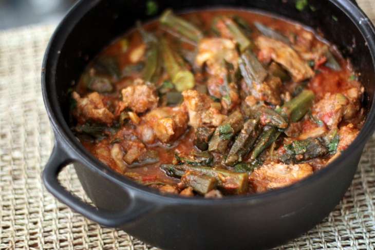 Баранина, тушенная с машем в ароматном бульоне