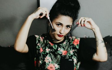 5 причин, почему женщина-визажист — всегда желанна для мужчины