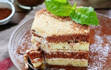 Вкуснейший торт из простых ингредиентов: как приготовить 