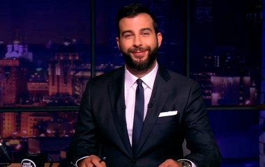 Дочь Ивана Урганта Эрика устроила фотосессию с бойфрендом на улицах Нью-Йорка