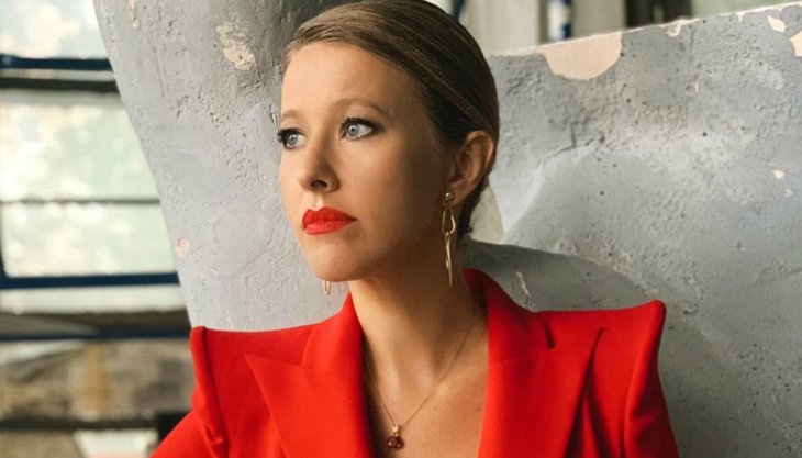 Ксения Собчак – жене Евгения Петросяна: «Уровень юмора «Кривого зеркала» передался половым путем»