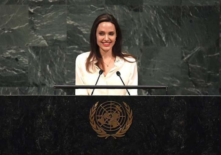 Анджелина Джоли побила рекорд инстаграма