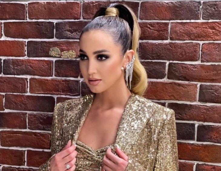 Ольга Бузова пообещала уйти со сцены во время выступления на ParkSeason Fest в Волгограде