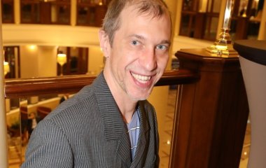 «Я бы закрыл к черту»: Соседов раскритиковал новое шоу с участием Гузеевой
