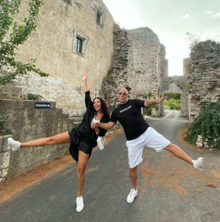 Отпуск певцов и бизнесменов. Вакарчук в Карпатах, Камалия в Турции, а Потап с Настей выбрали Хорватию