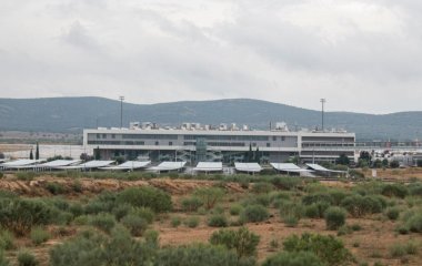 Дорогий аеропорт став 
