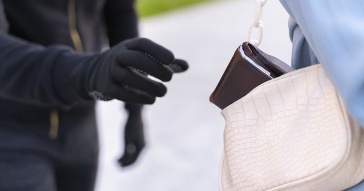 Крала 20 років і не зупинялась: історія злодійки, яка шокувала Британію