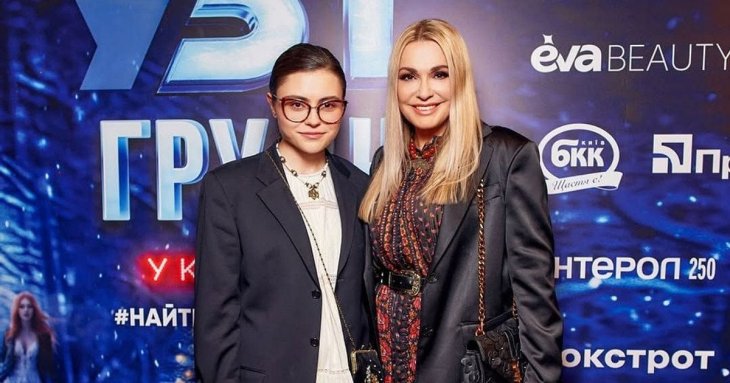 24-річна донька Ольги Сумської здивувала прибутком з бізнесу і розкрила, на які гроші зараз живе