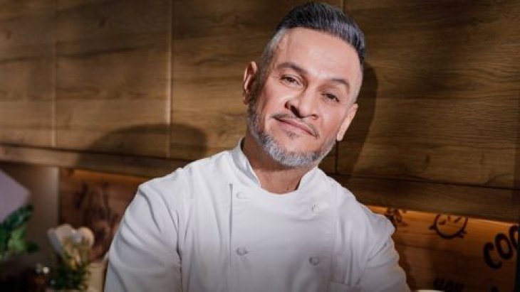 51-летний Эктор Хименес-Браво пожаловался на свой пенсионный возраст: 