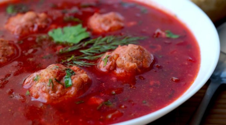 Суп томатный с фрикадельками