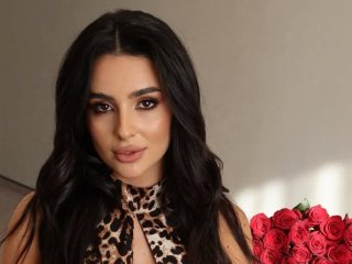 Анна Трінчер здивувала заявою, як роман з Волошиним вплинув на її теперішні стосунки