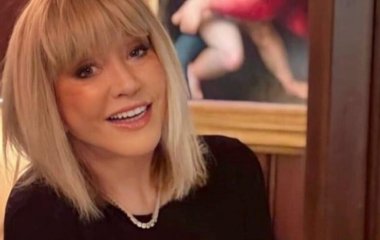 Алла Пугачева на новом фото крупным планом показала свое лицо